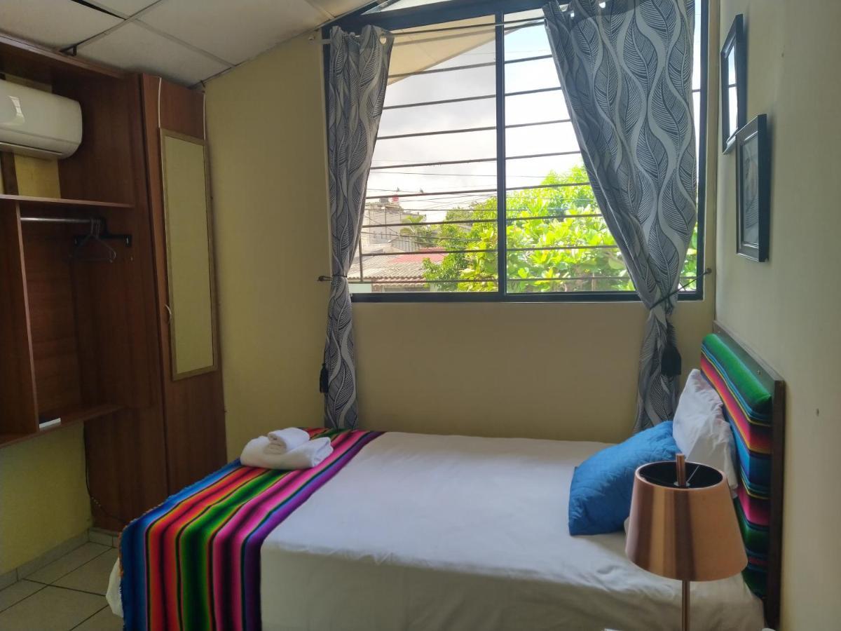 Hotel Antiguo Antiguo Cuscatlán 외부 사진