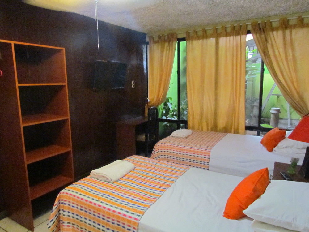 Hotel Antiguo Antiguo Cuscatlán 외부 사진