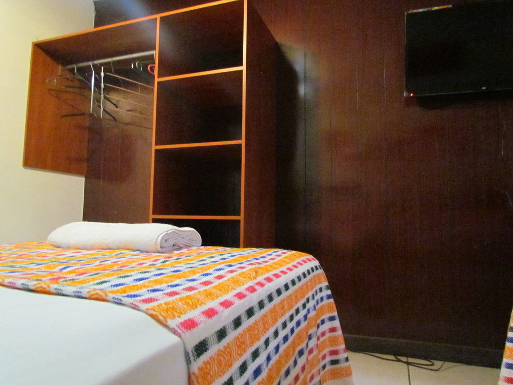 Hotel Antiguo Antiguo Cuscatlán 외부 사진